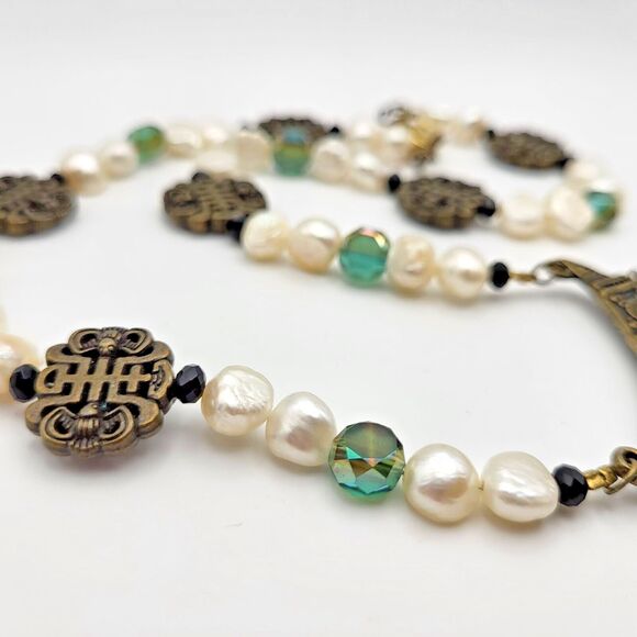 Antique Brass Finished Statement Pendant Necklace Baroque Pearls Glass Beads 18" - Picture 4 of 7